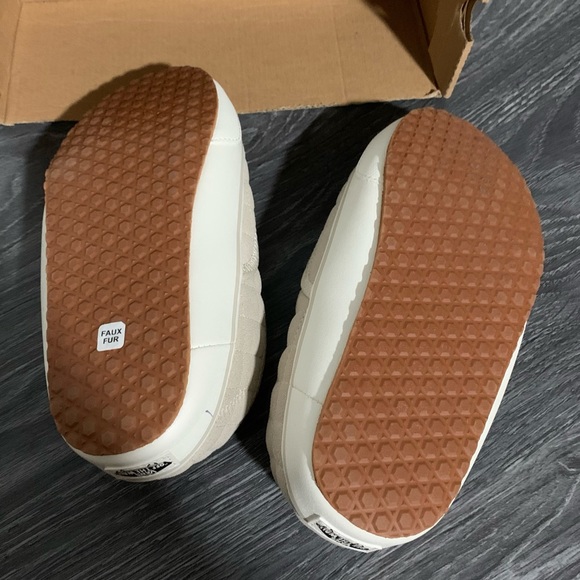 Vans Suede Slip-Er 2 Slippers Oatmeal / Sherpa 8 - Picture 6 of 9
